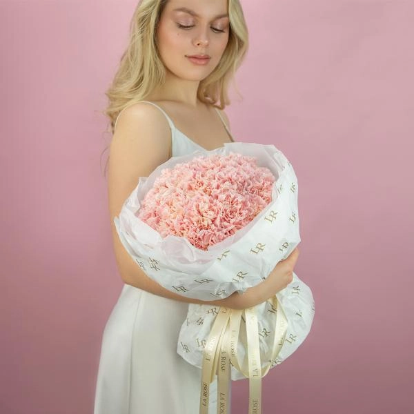 Букет из розовых гвоздик купить в Кургане