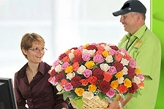 Принимаем заказы на 14 февраля и 8 марта, а также информация по доставке