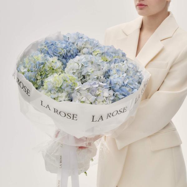 Букет Монобукет из голубых гортензий купить в Кургане