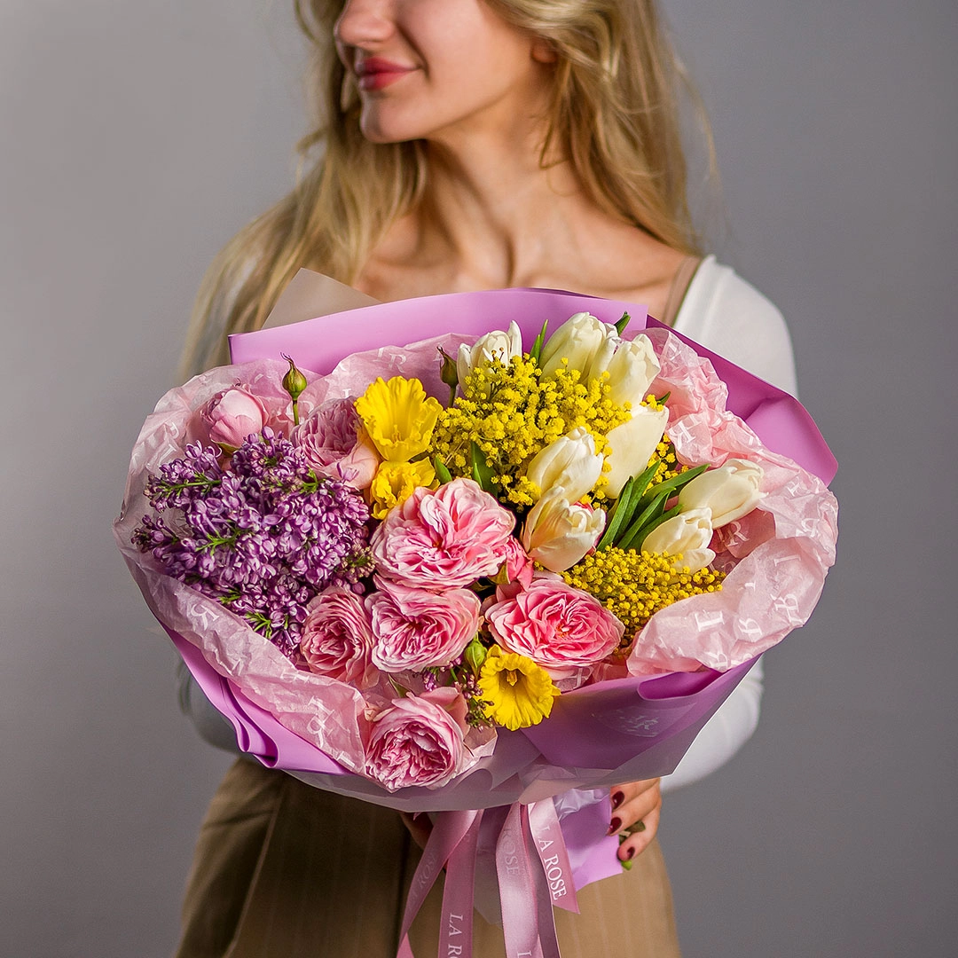 Коллекция букетов к 8 марта