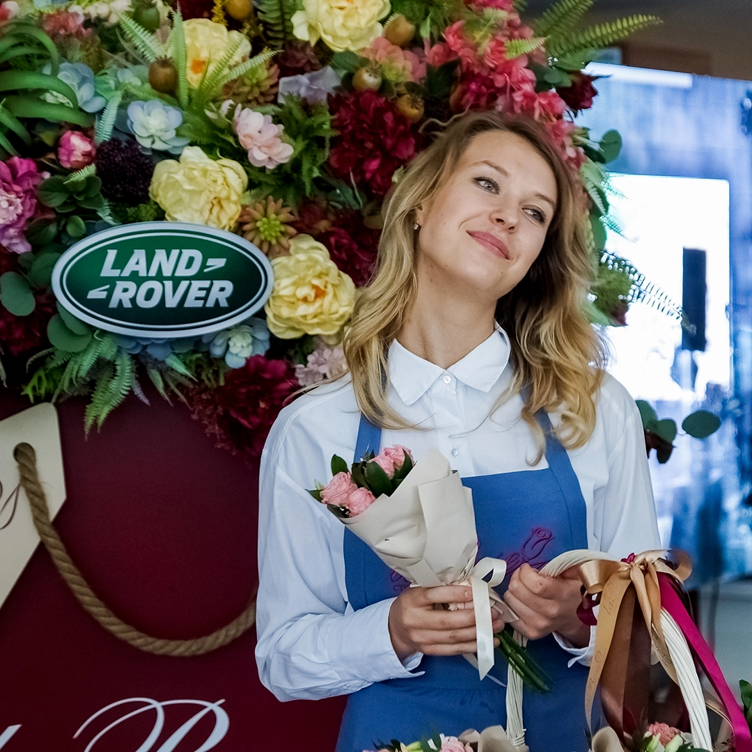 Открытие дилерского центра JAGUAR и LAND ROVER в Новосибирске.