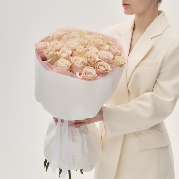 Монобукет розовых роз PInk Mondial купить в Кургане