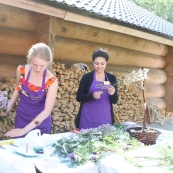 Иван Купала с Shopping guide «Я Покупаю. Новосибирск» на площадке ресторана «На Даче»