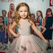 Юная российская  красавица 2017