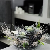 Оформление студии макияжа Натальи Шик